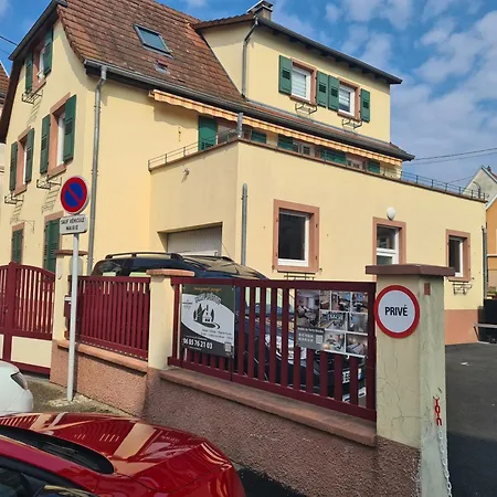 Apartament Meuble Des Pierres Blanches N1
