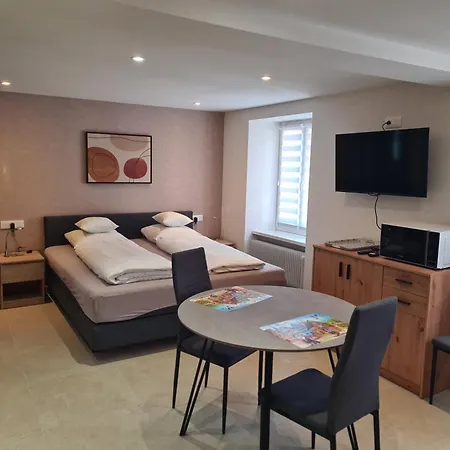 Meuble Des Pierres Blanches N1 Apartament